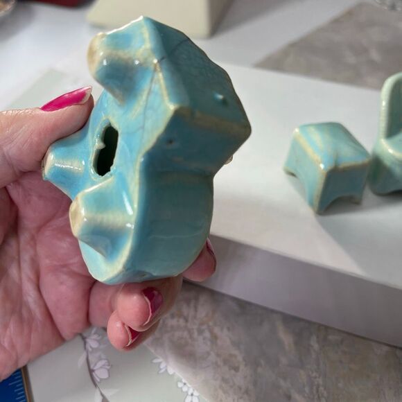 3 piece VTG Ceramic doll hose furniture..issues - Picture 5 of 14